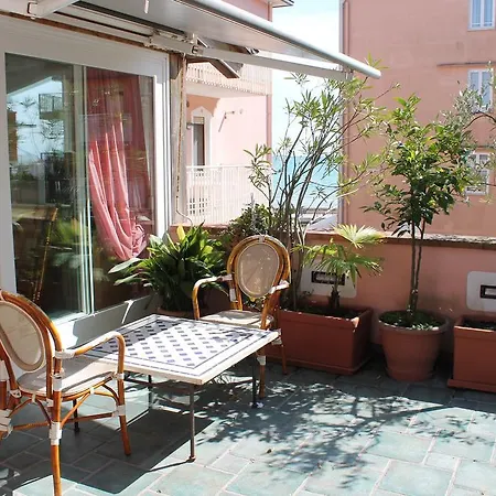 Apartment Marafon *