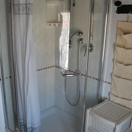 Marafon Apartment *